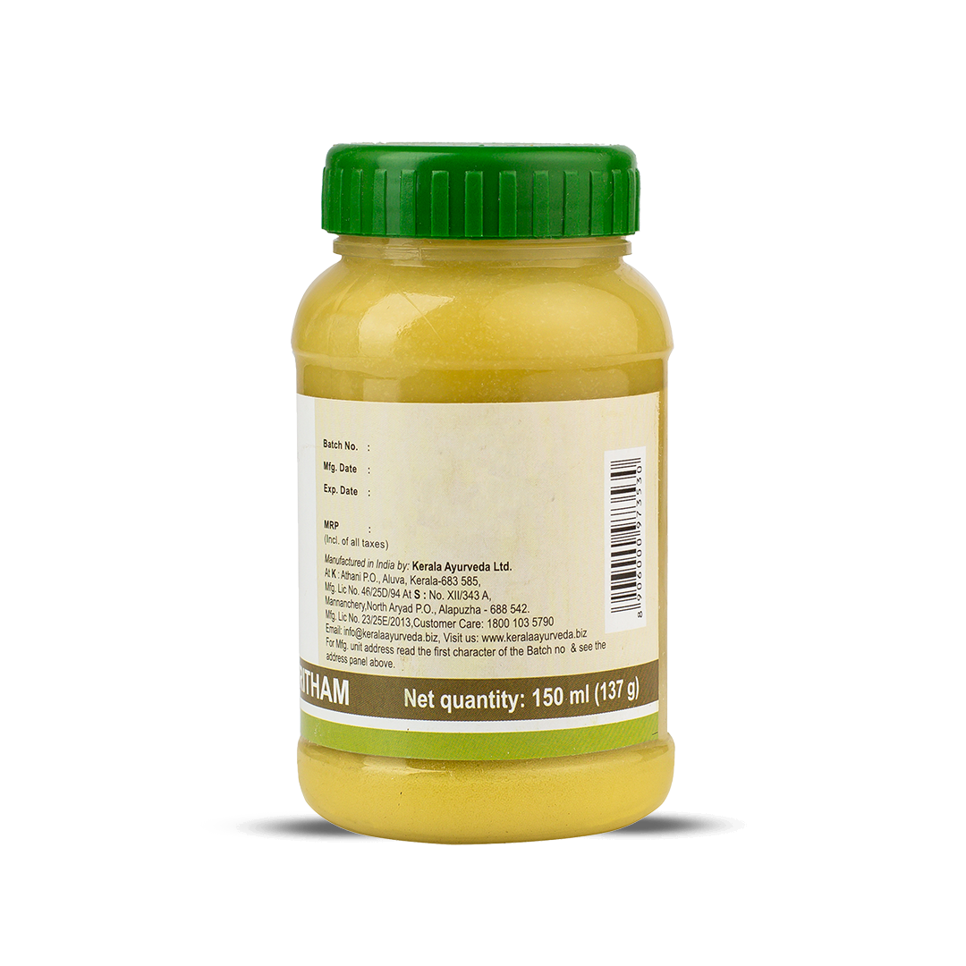 Back view of the Indukantha Ghritham jar, displaying the net quantity of 150 ml (137 g), manufacturing details by Kerala Ayurveda Ltd., customer care information, and a barcode. – Kerala Ayurveda India